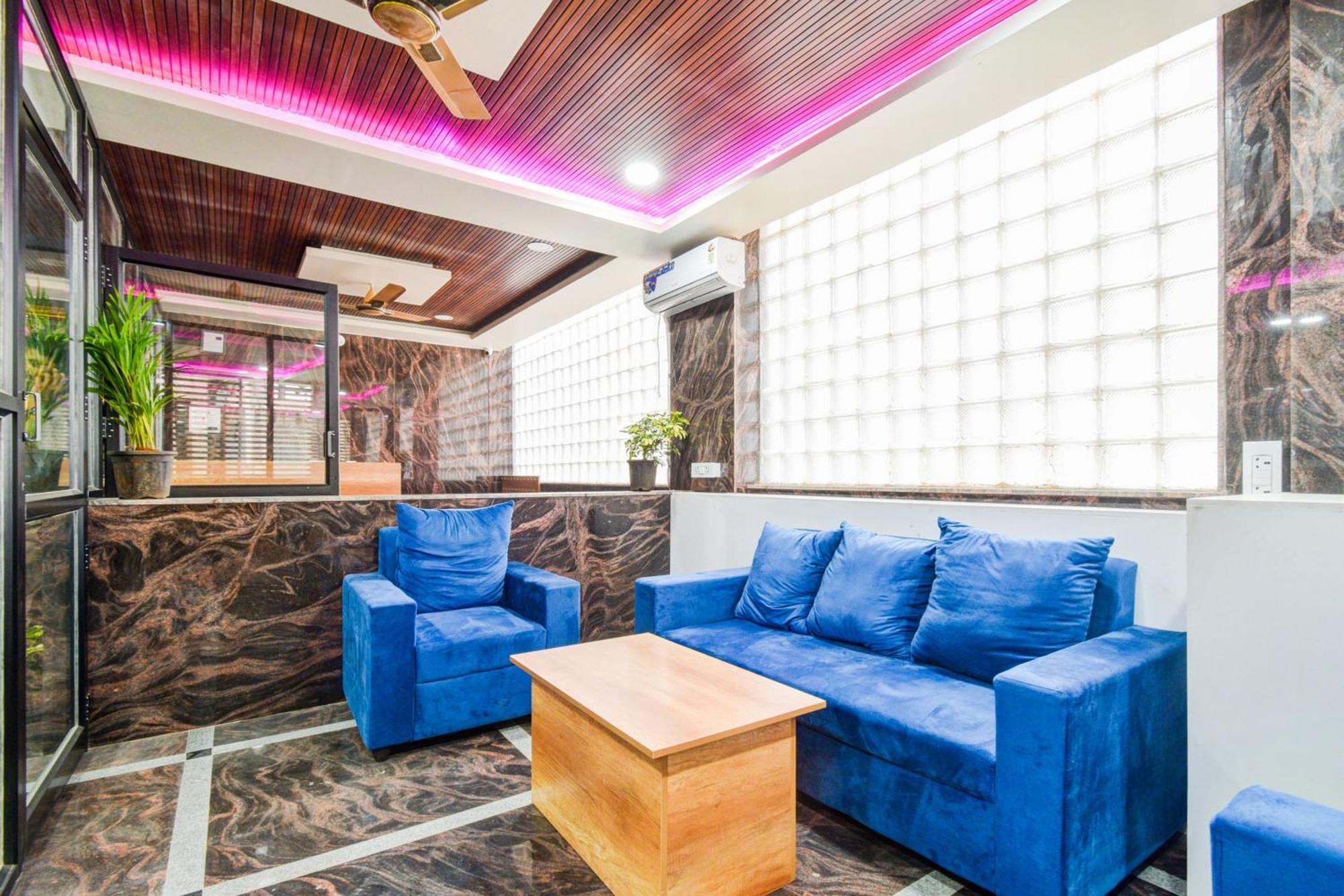 Super Townhouse Kokapet Formerly Aarian Tej Nilayam Gundipet Экстерьер фото